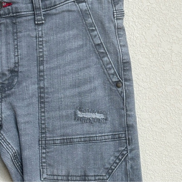 Wrangler Boys’ Slim Fit Gray Distressed Utility Carpenter Jeans Size 12 Husky - Picture 3 of 6